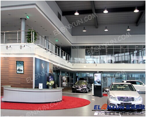 奔驰4S店展示系统启用西安蓝讯高清液晶广告机